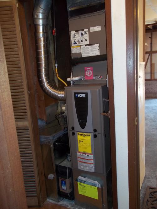 York modulating gas furnace and heat pump coil